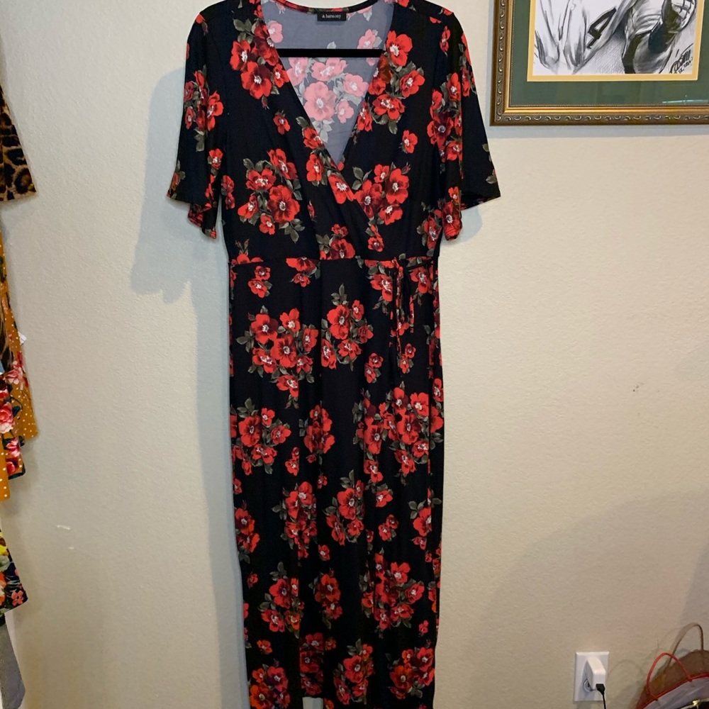 NWOT- Maxi faux wrap dress